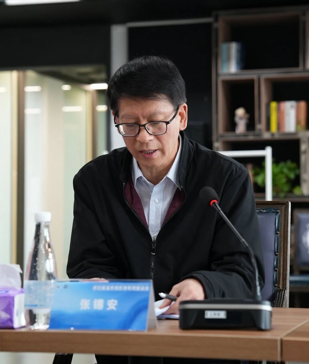 紡織服裝外貿(mào)形勢(shì)年終座談會(huì)在昆山召開