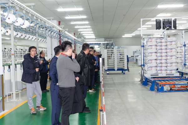 【凝聚共識(shí)，智創(chuàng)未來】2025年噴氣渦流紡產(chǎn)業(yè)發(fā)展大會(huì)暨中棉行協(xié)噴氣渦流紡行業(yè)分會(huì)年會(huì)在射陽圓滿落幕