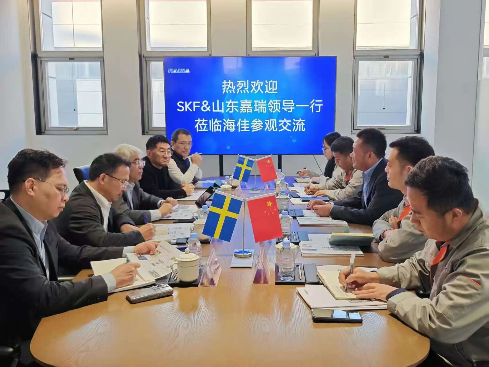 斯凱孚與海佳機(jī)械集團(tuán)達(dá)成戰(zhàn)略合作，共織紡機(jī)未來(lái)