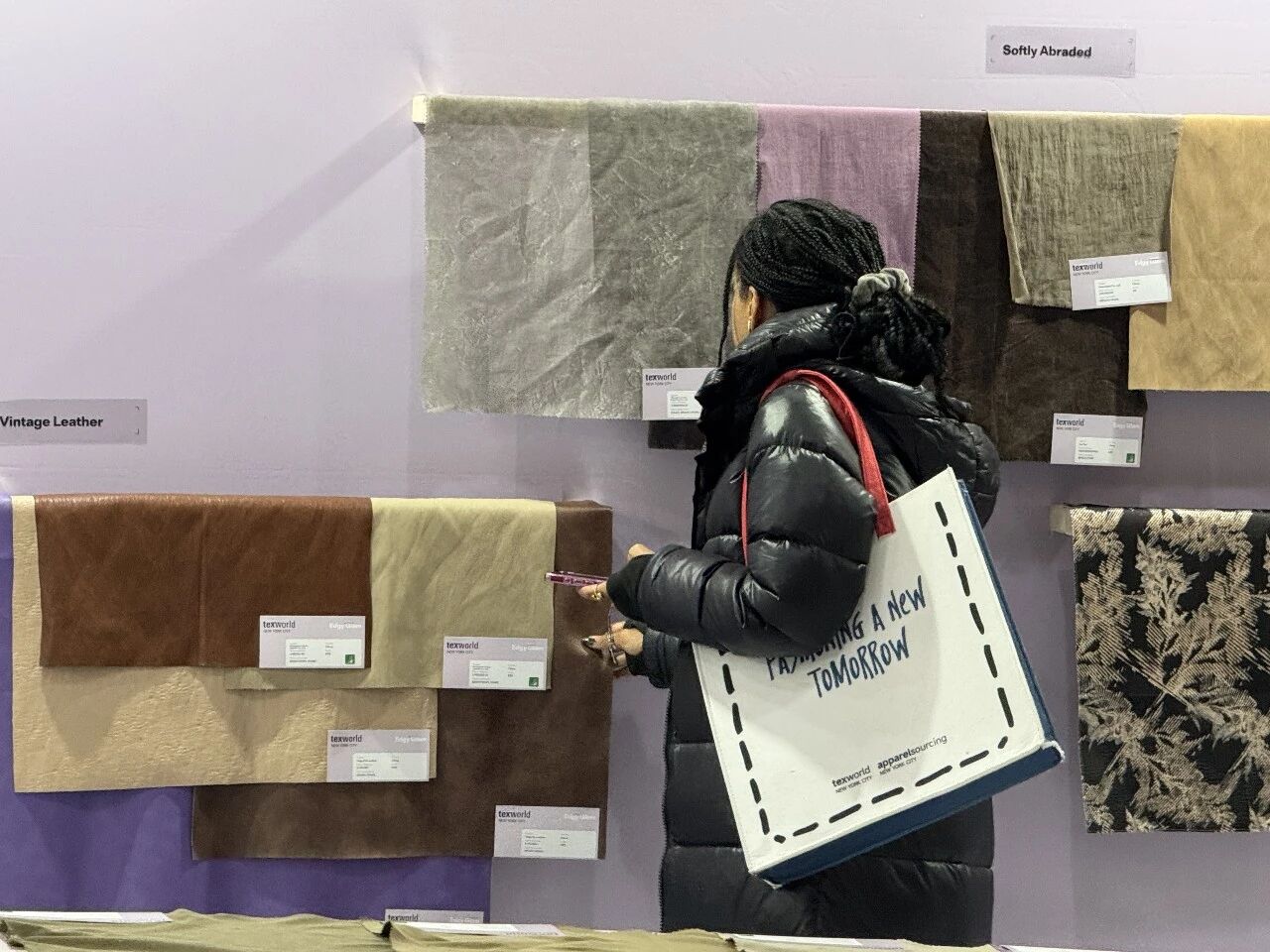 美國TEXWORLD服裝面料展紐約國際服裝采購展APP啟幕