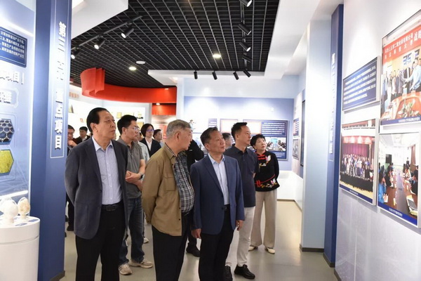 中國紡聯(lián)團(tuán)標(biāo)《熱塑性彈性體 (TPE）薄膜融滲復(fù)合織物》專家審查會在石家莊順利舉辦